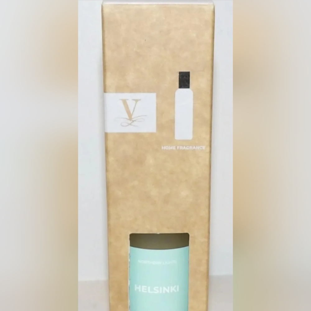 VILA HERMANOS HOME FRAGRANCE NORTHERN LIGHTS HELSINKI 3.38 OZ ROOM SPRAY NIB